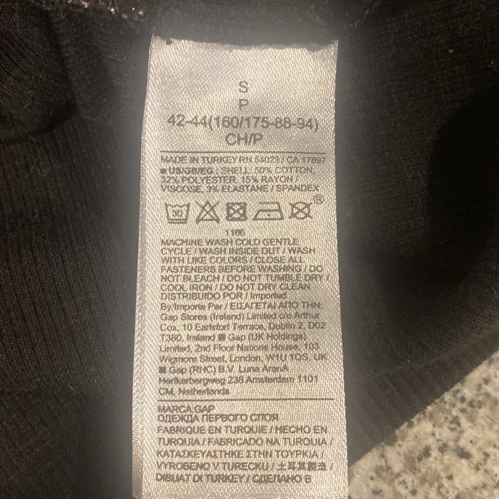 GAP Maternity Tank Top with Buttons - Picture 6 of 7